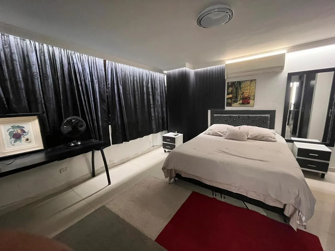 Modern Stay Near Lleras Park Medellin