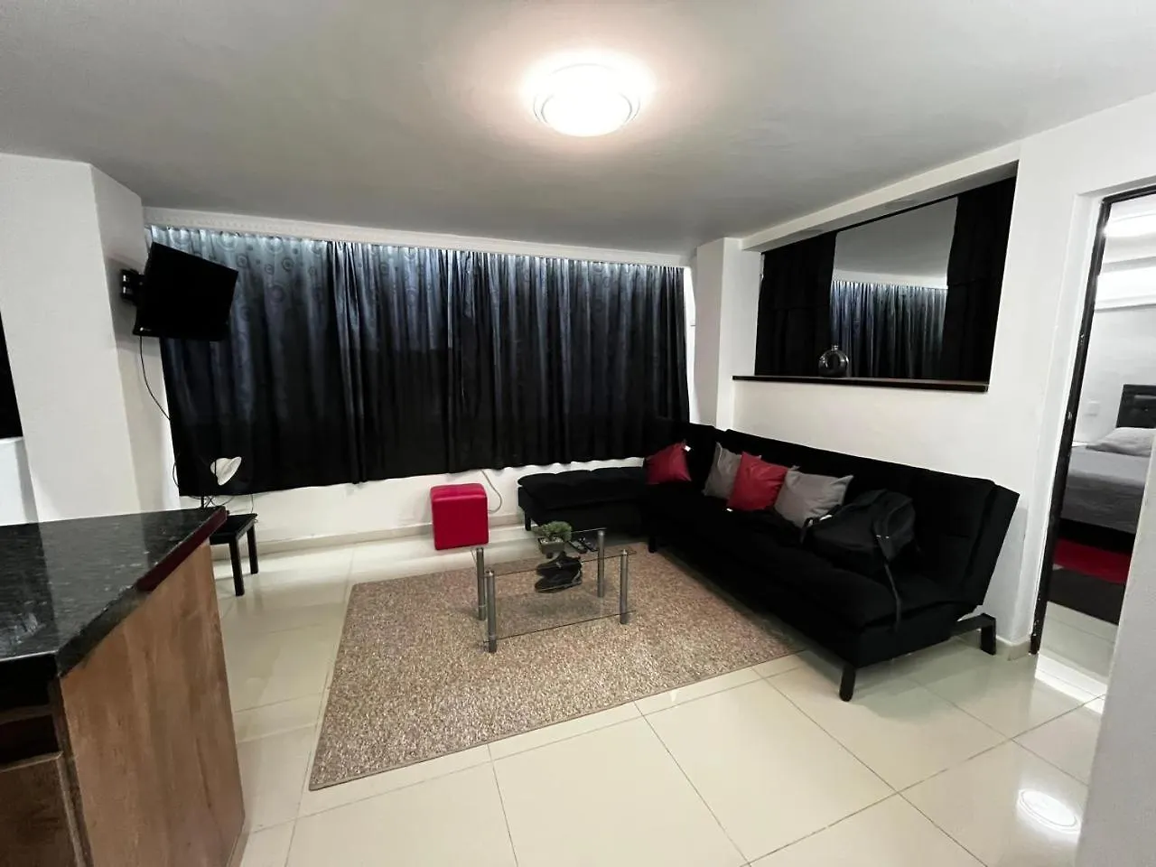 Modern Stay Near Lleras Park Medellin
